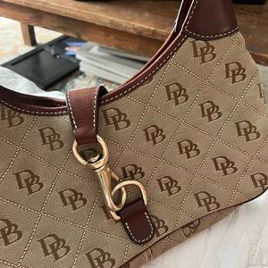 Dooney and Bourke small purse
